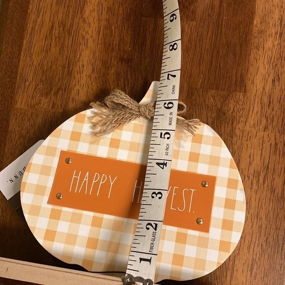NEW! Rae Dunn "HAPPY HARVEST" Orange GINGHAM Wooden PUMPKIN Tabletop Sign - Picture 8 of 9